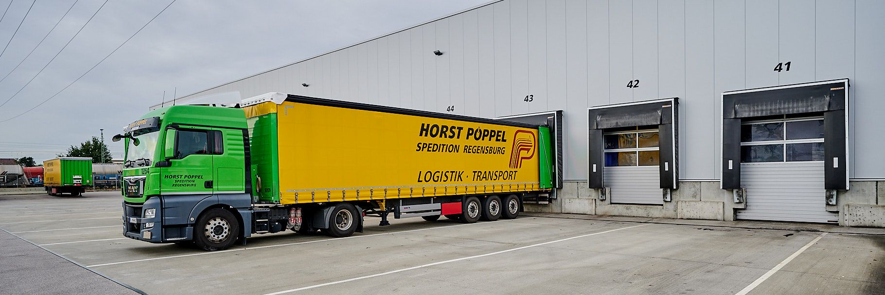 Horst Pöppel Spedition Gmbh & Co Kg www.poeppel-sped.de
